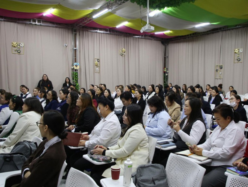 Хүүхэд, гэр бүлийн асуудал хариуцсан 833 нийгмийн ажилтан ажиллаж байна